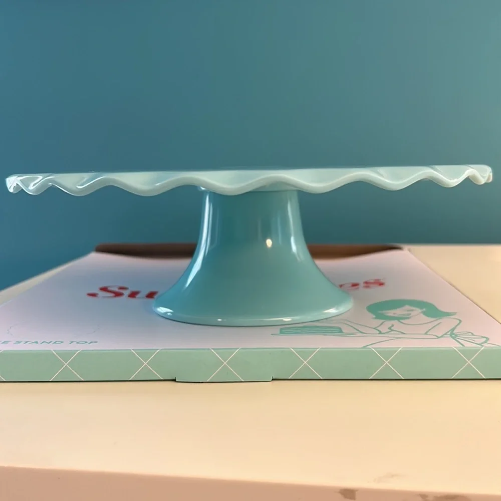 Susie Cakes pie plate